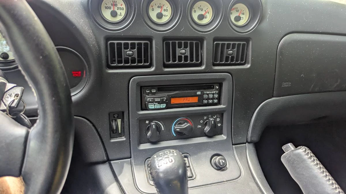 1997 Dodge Viper GTS 2nd Gen - Image 10 of 10
