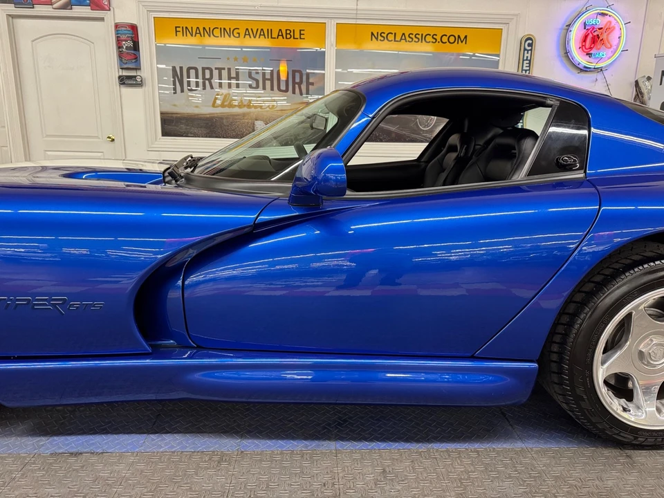 1997 Dodge Viper GTS 2nd Gen - Image 20 of 21