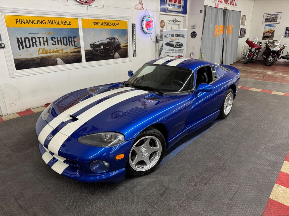 1997 Dodge Viper GTS 2nd Gen - Image 2 of 21