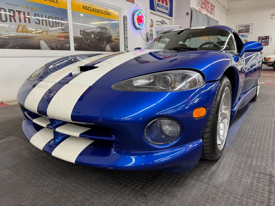 1997 Dodge Viper GTS 2nd Gen - Image 11 of 21
