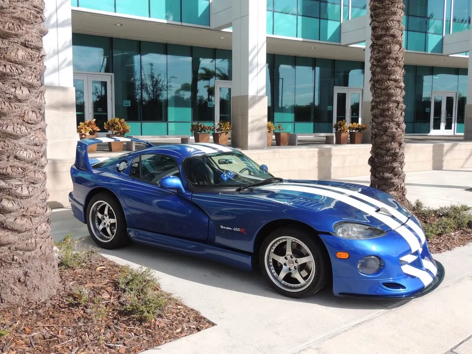 1997 Dodge Viper 2nd Gen - Image 2 of 9