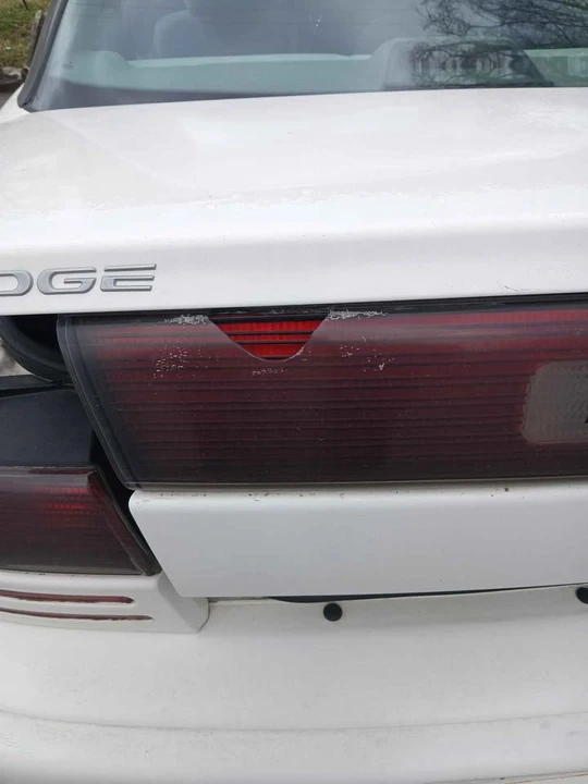 1997 Dodge Intrepid - Image 12 of 18