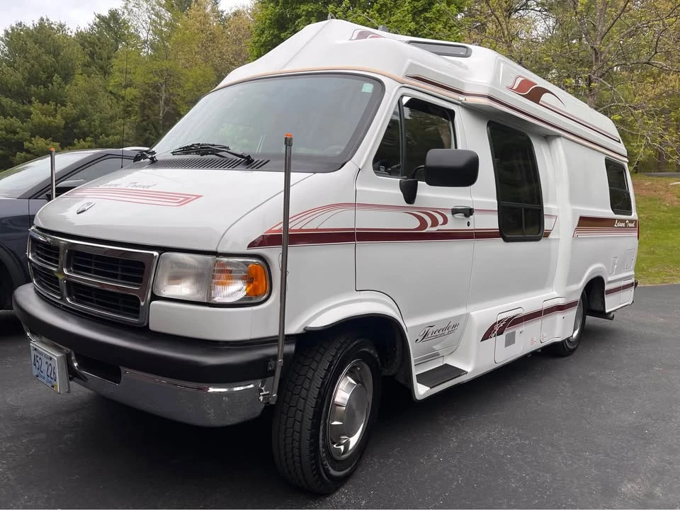 1997 Dodge Ram Van - Image 5 of 5