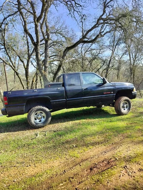 1997 Dodge Ram 2nd Gen - Image 2 of 4