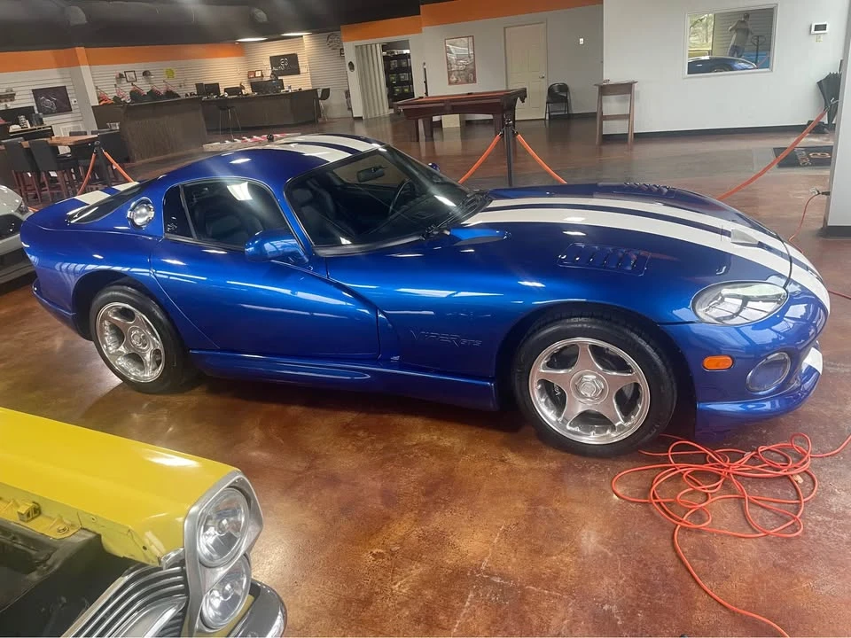1997 Dodge Viper 2nd Gen - Image 5 of 9