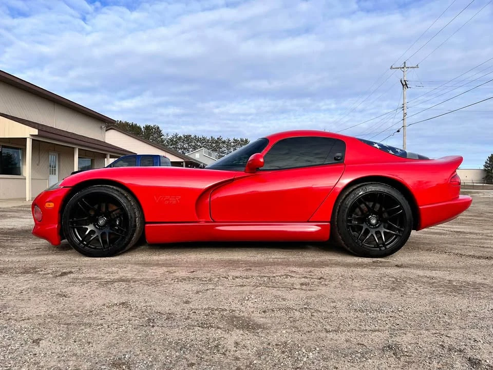 1997 Dodge Viper 2nd Gen - Image 2 of 13