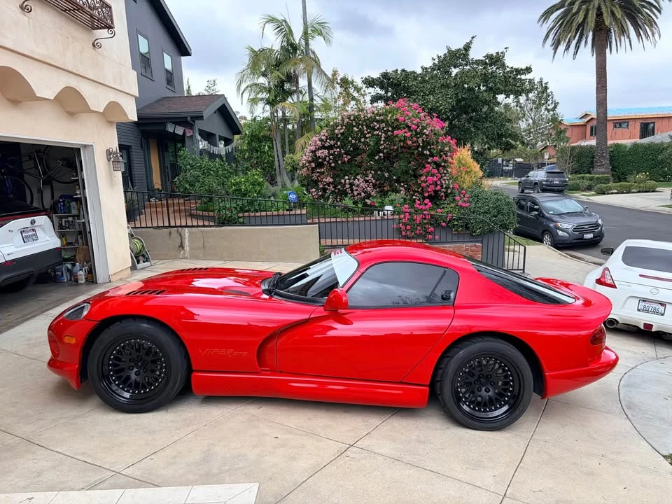 1997 Dodge Viper GTS 2nd Gen - Image 4 of 13