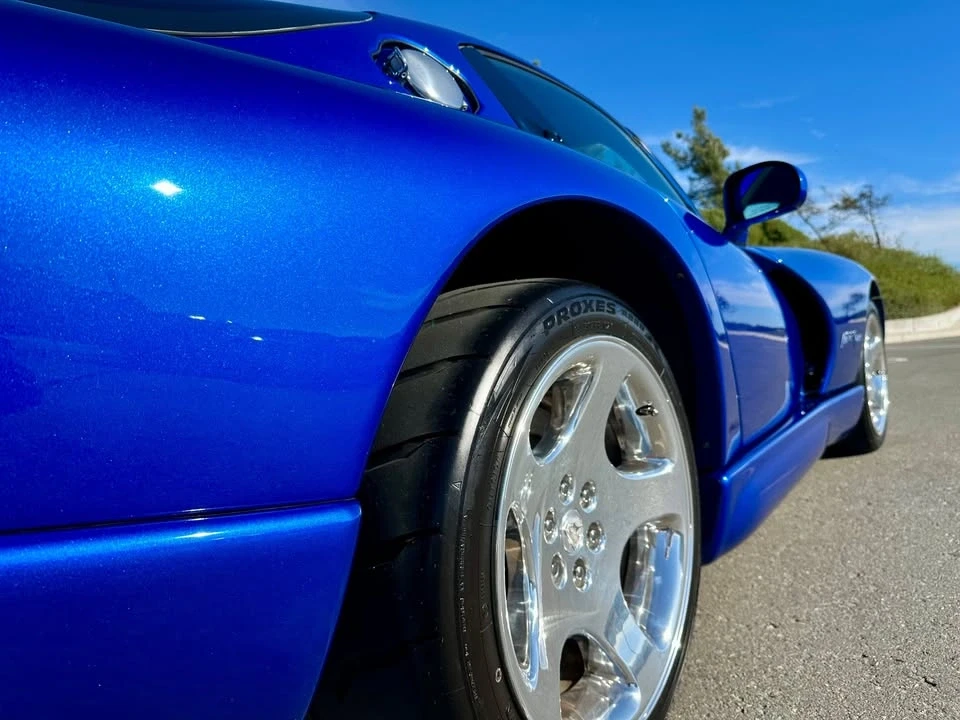 1997 Dodge Viper GTS 2nd Gen - Image 11 of 20