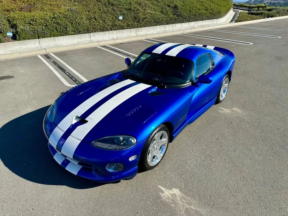 1997 Dodge Viper GTS 2nd Gen - Image 2 of 20