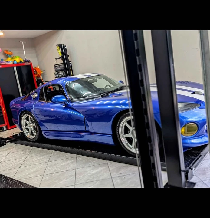 1997 Dodge Viper GTS 2nd Gen - Image 14 of 14