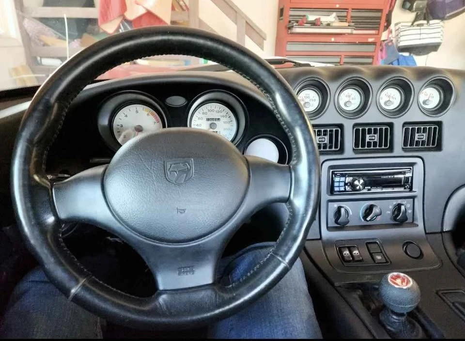 1997 Dodge Viper GTS 2nd Gen - Image 15 of 17