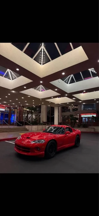 1997 Dodge Viper GTS 2nd Gen - Image 3 of 4