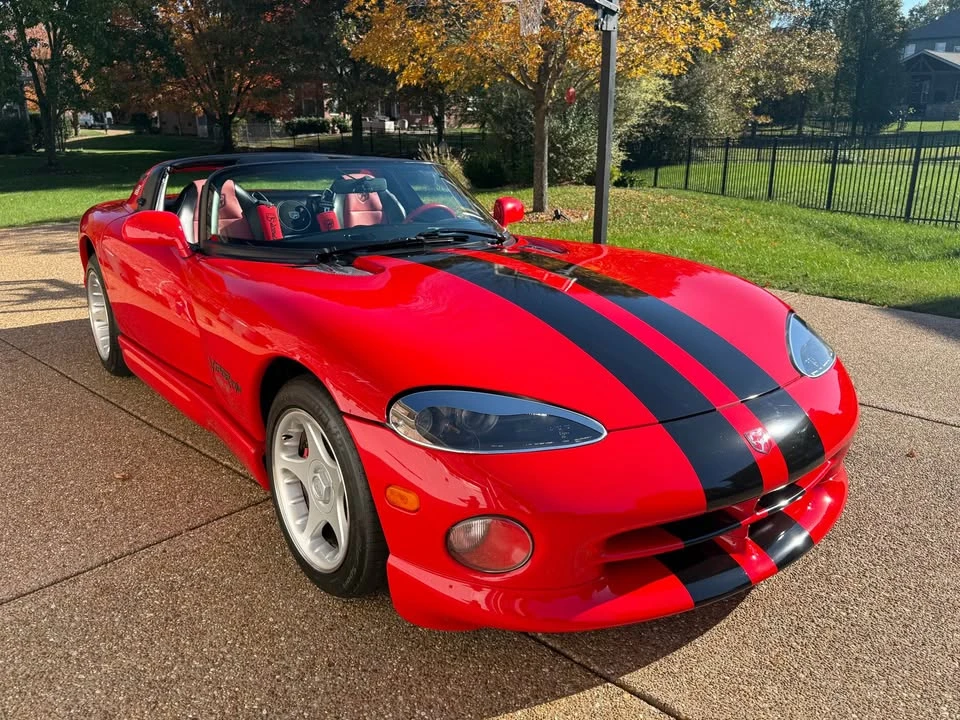 1997 Dodge Viper 2nd Gen - Image 2 of 19