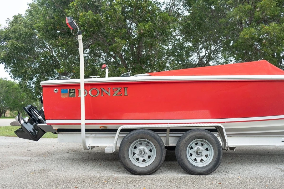 1997 Donzi - Image 19 of 21