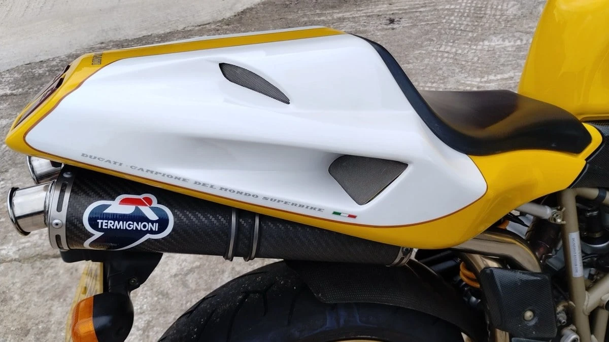 1997 Ducati 748 - Image 21 of 30