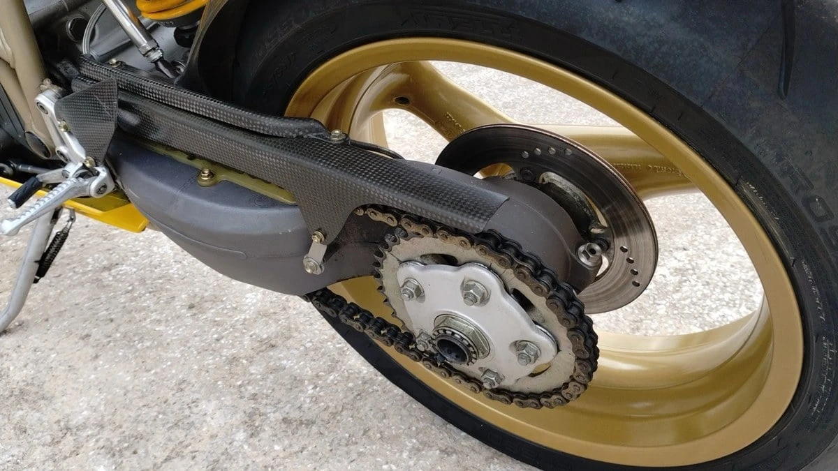 1997 Ducati 748 - Image 23 of 30