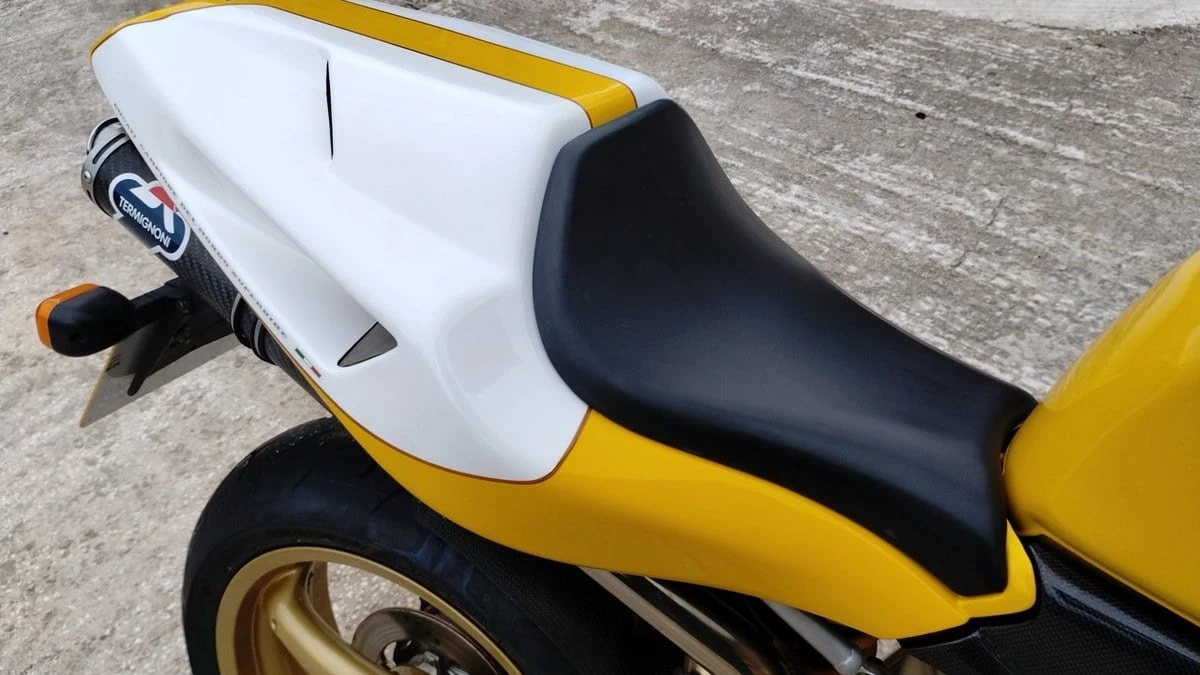 1997 Ducati 748 - Image 29 of 30