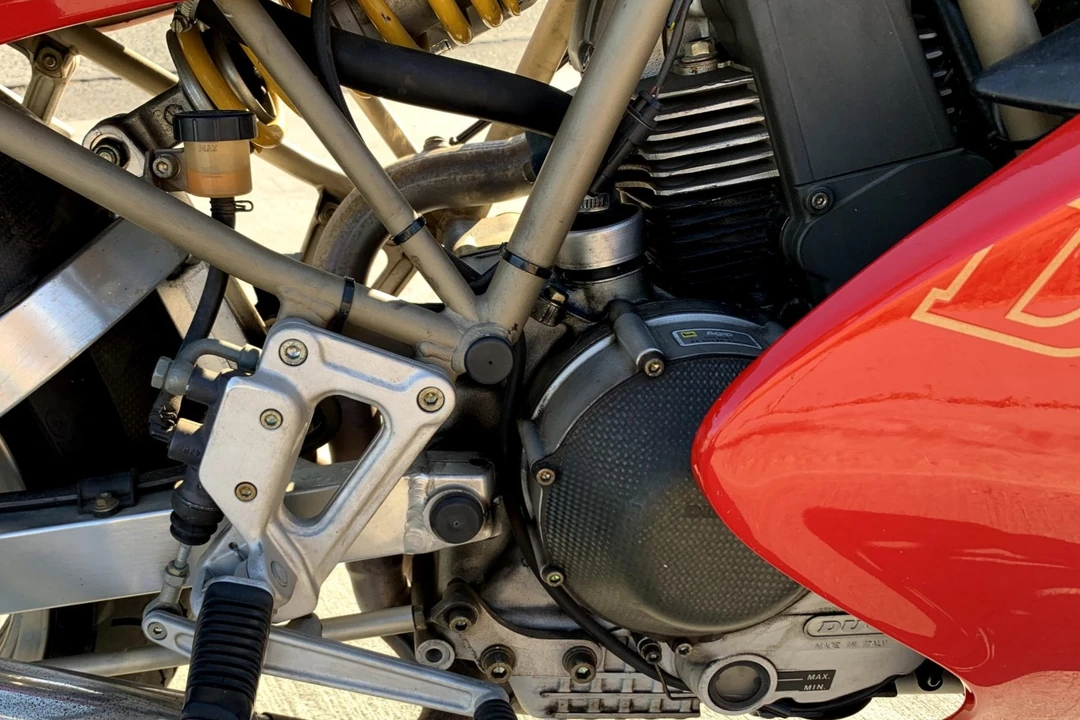 1997 Ducati 750 & 800 & 900 & 1000 - Image 6 of 7