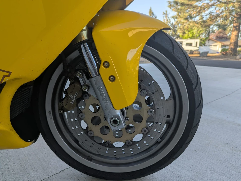 1997 Ducati 750 & 800 & 900 & 1000 - Image 26 of 31