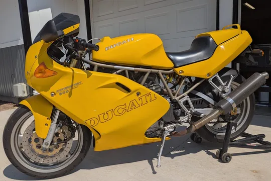 1997 Ducati 900 Supersport