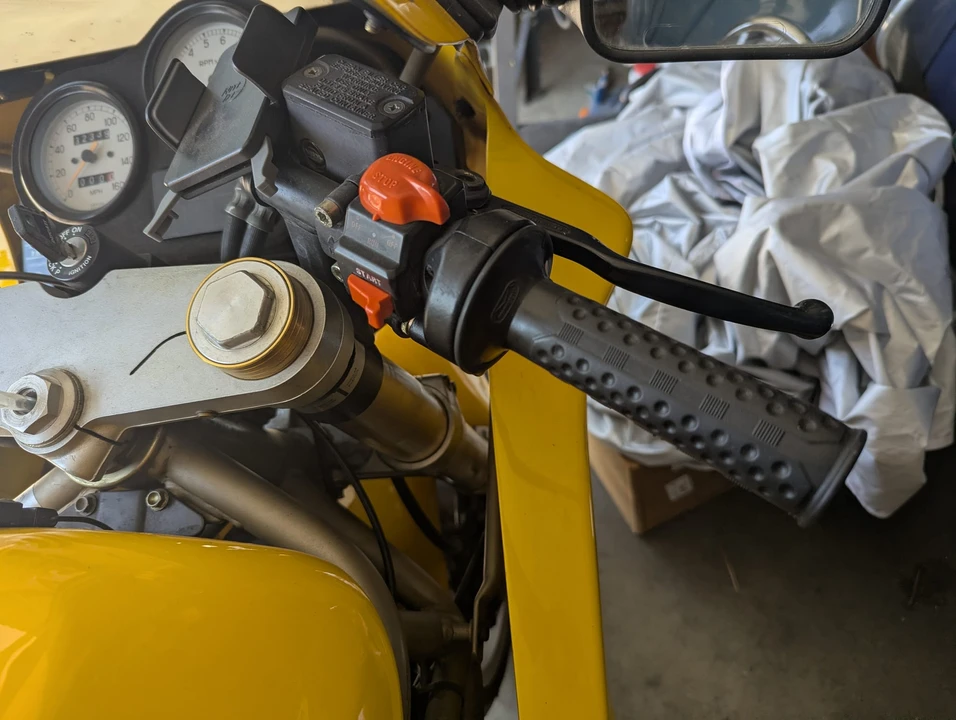 1997 Ducati 750 & 800 & 900 & 1000 - Image 19 of 31