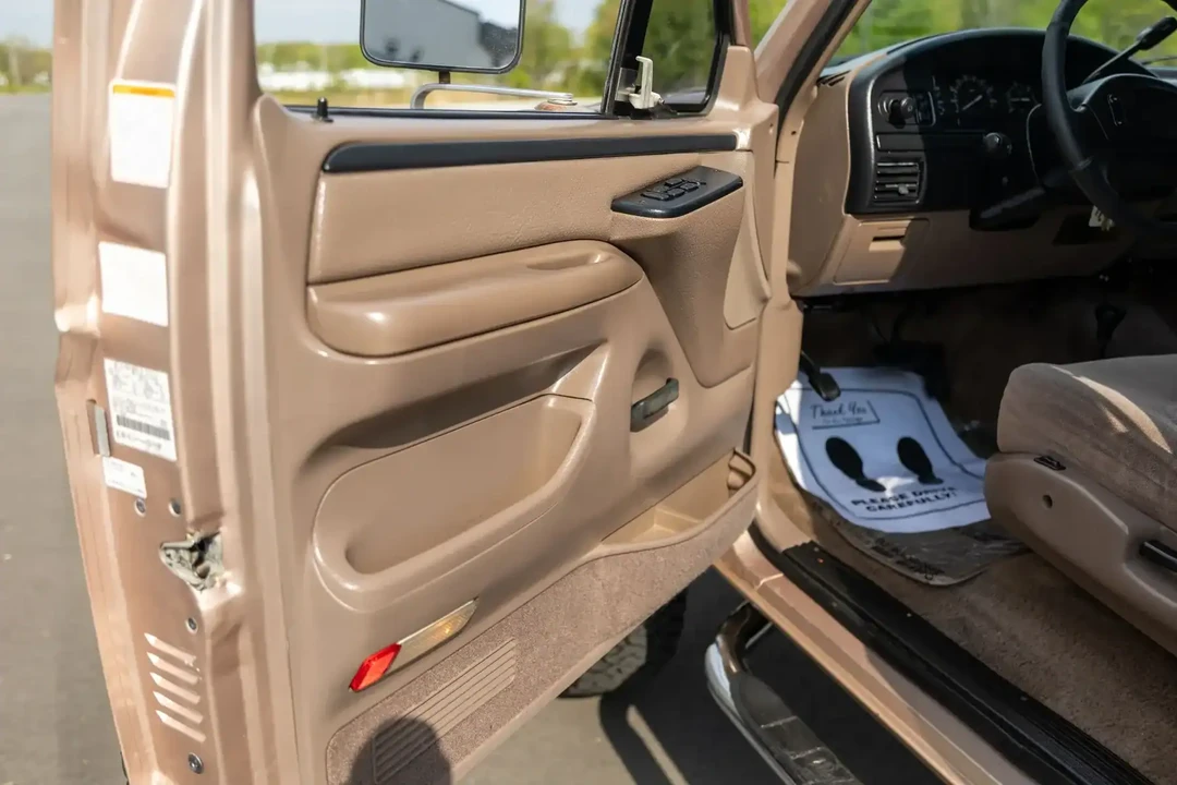 1997 Ford F-Series 9th Gen - Image 23 of 31