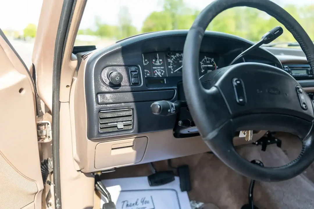 1997 Ford F-Series 9th Gen - Image 24 of 31