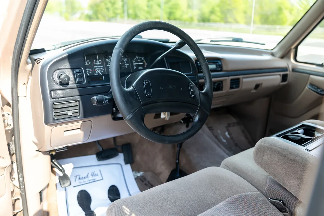 1997 Ford F-Series 9th Gen - Image 25 of 31