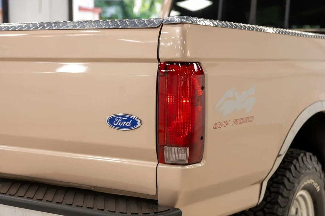 1997 Ford F-Series 9th Gen - Image 10 of 31