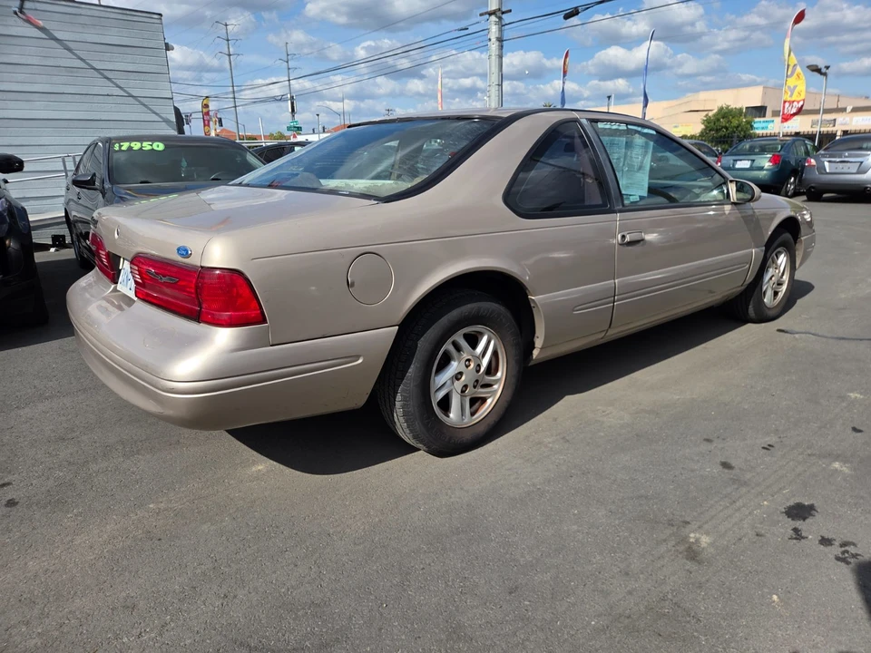 1997 Ford Thunderbird 10th Gen - Image 3 of 13