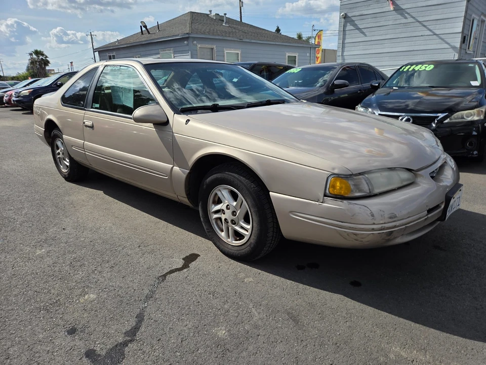 1997 Ford Thunderbird 10th Gen - Image 4 of 13