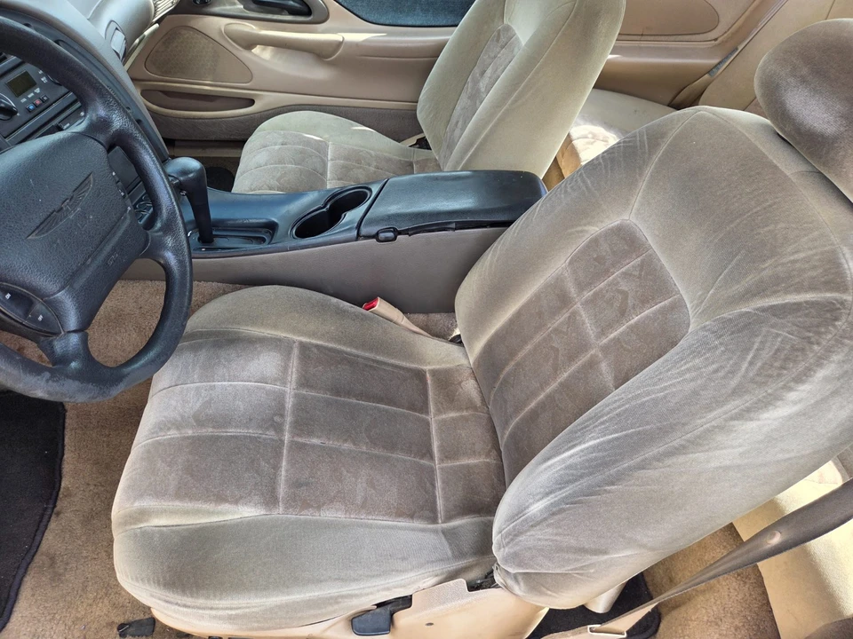 1997 Ford Thunderbird 10th Gen - Image 8 of 13