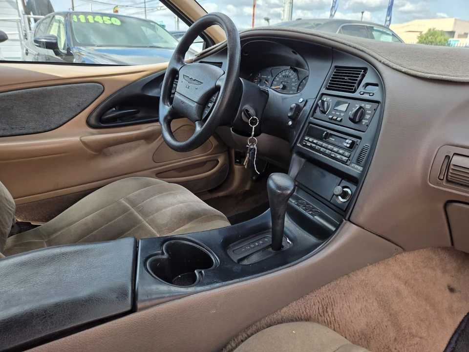 1997 Ford Thunderbird 10th Gen - Image 12 of 13