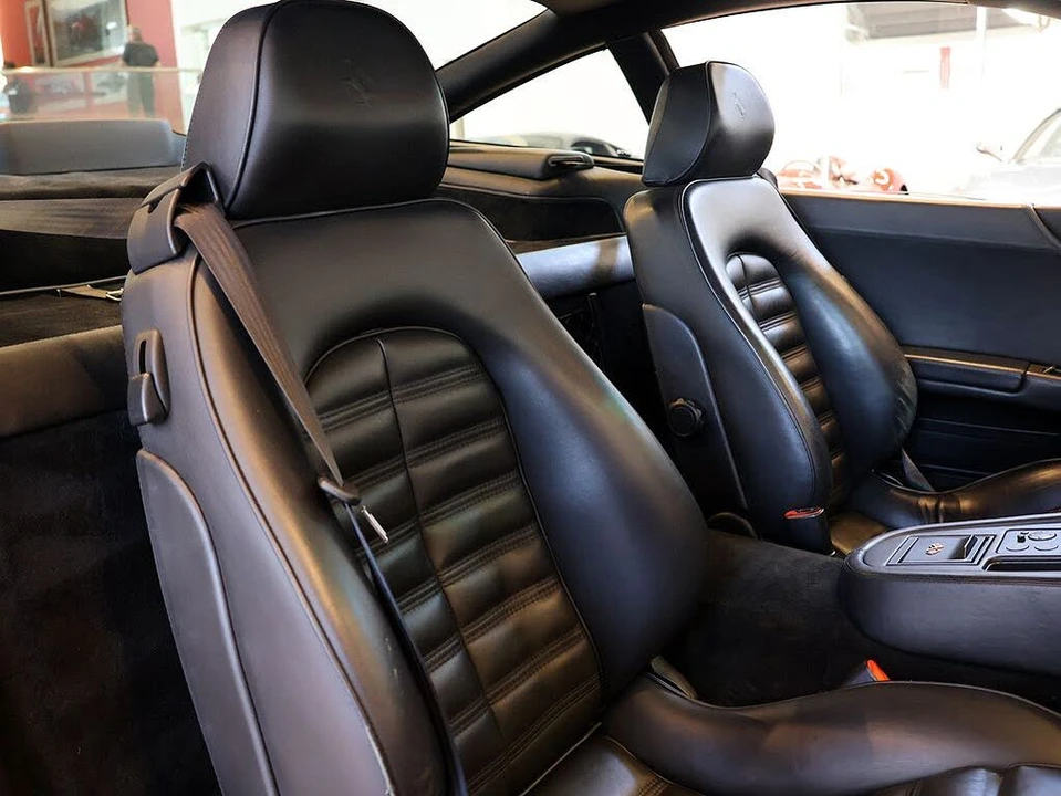 1997 Ferrari 550 Maranello - Image 28 of 31
