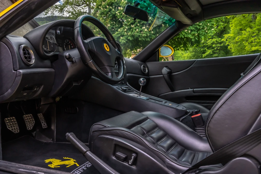1997 Ferrari 550 Maranello - Image 14 of 31