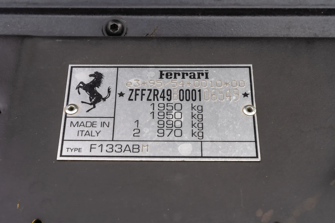 1997 Ferrari 550 Maranello - Image 25 of 31