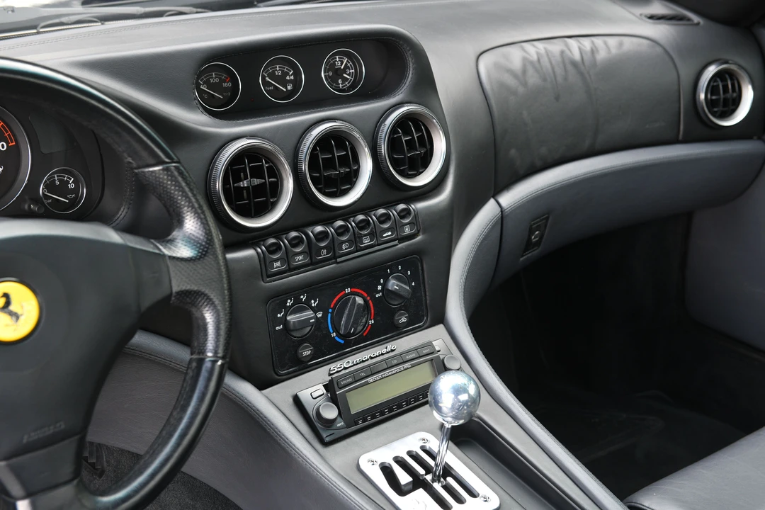 1997 Ferrari 550 Maranello - Image 12 of 31
