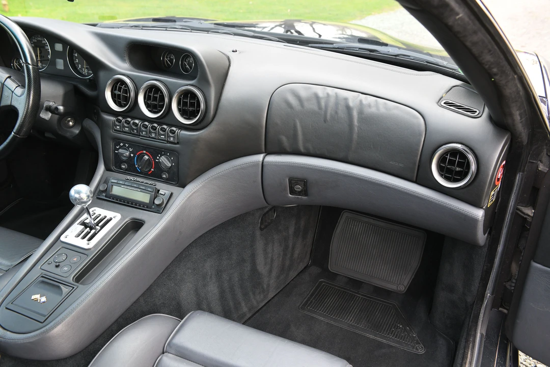 1997 Ferrari 550 Maranello - Image 22 of 31