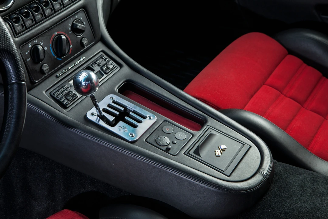 1997 Ferrari 550 Maranello - Image 11 of 16