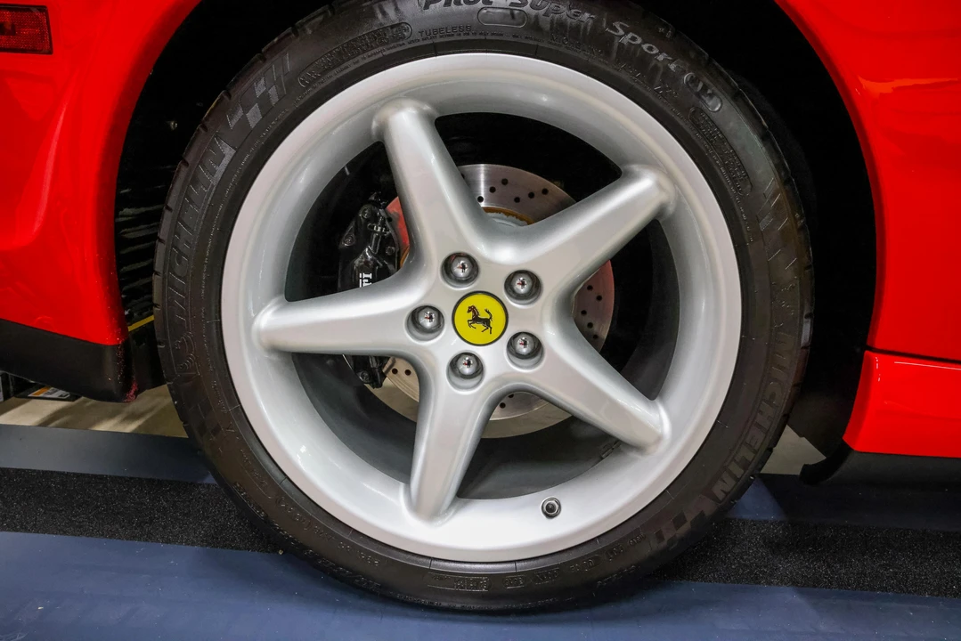 1997 Ferrari 550 Maranello - Image 23 of 31