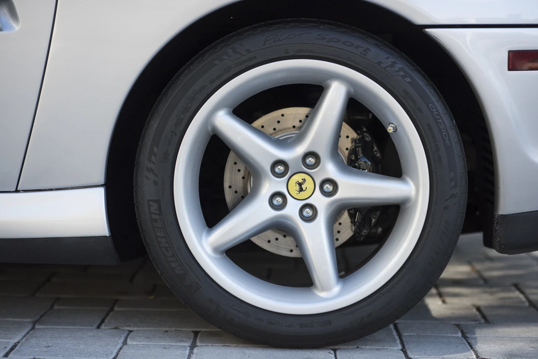 1997 Ferrari 550 Maranello - Image 26 of 31