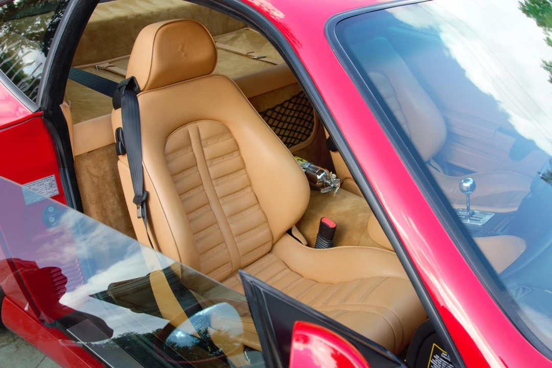 1997 Ferrari 550 Maranello - Image 26 of 31