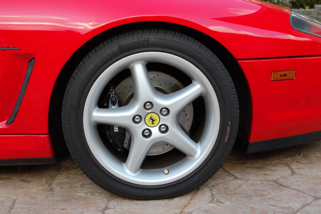 1997 Ferrari 550 Maranello - Image 24 of 31