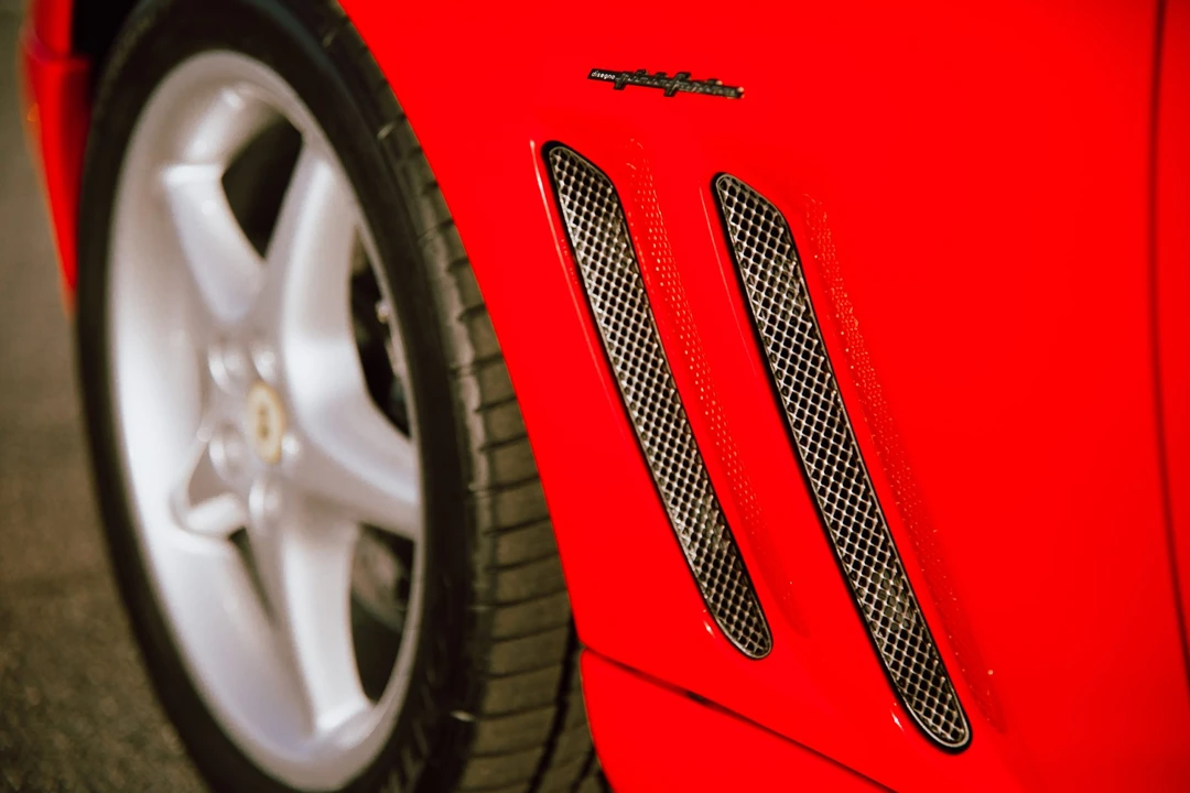 1997 Ferrari 550 Maranello - Image 28 of 31
