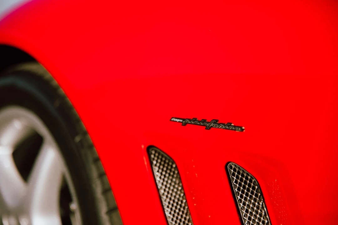 1997 Ferrari 550 Maranello - Image 27 of 31