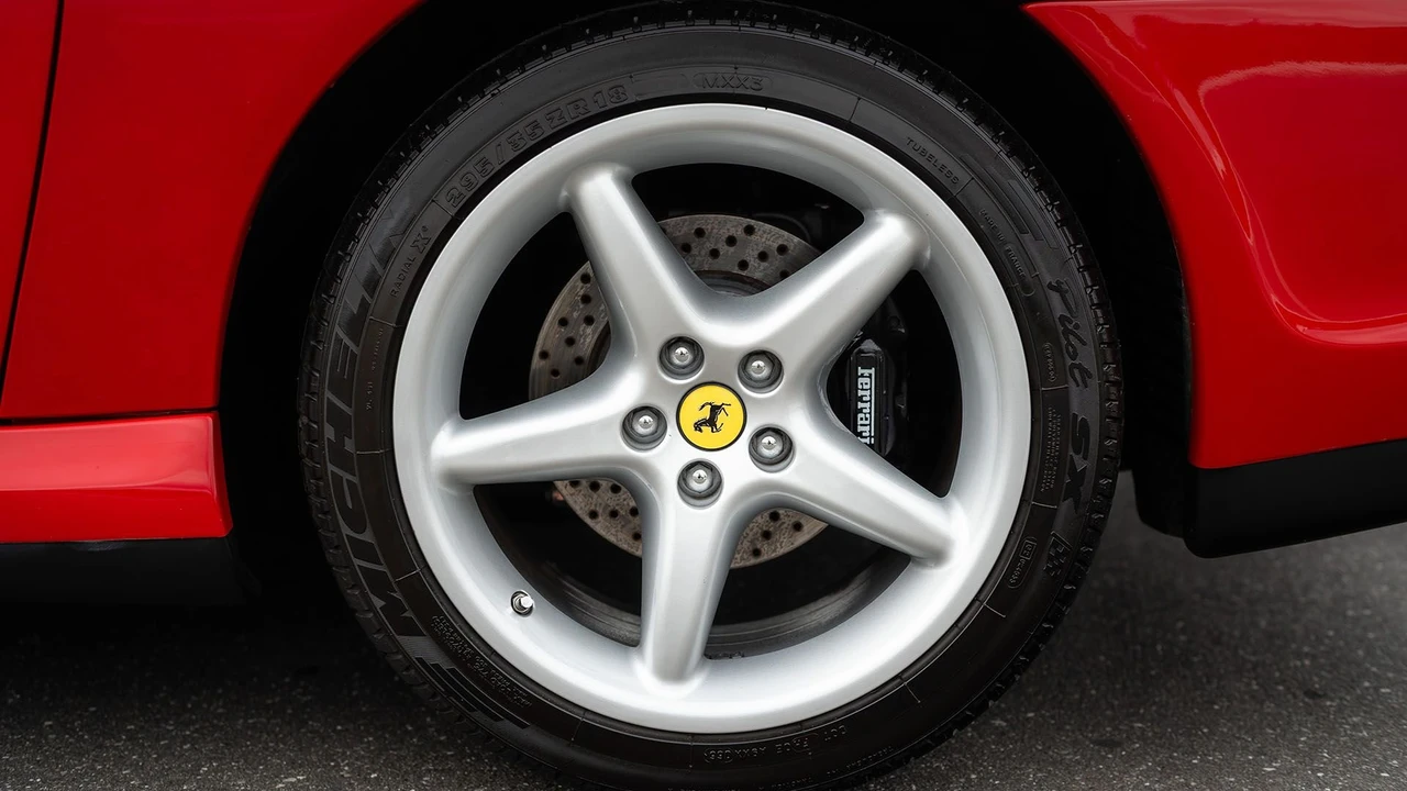 1997 Ferrari 550 Maranello - Image 29 of 31