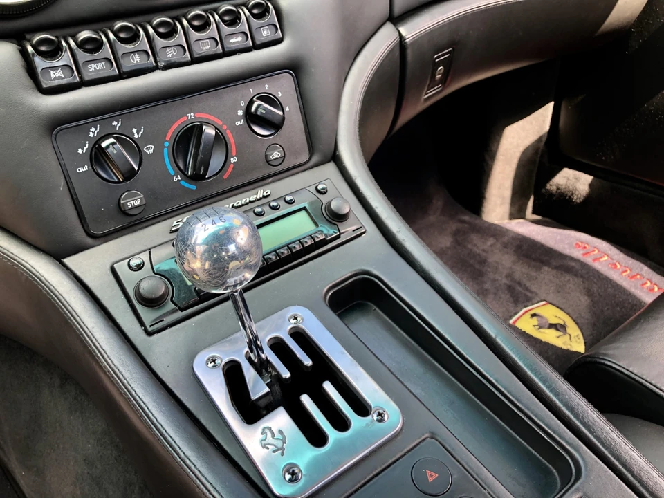 1997 Ferrari 550 Maranello - Image 29 of 31