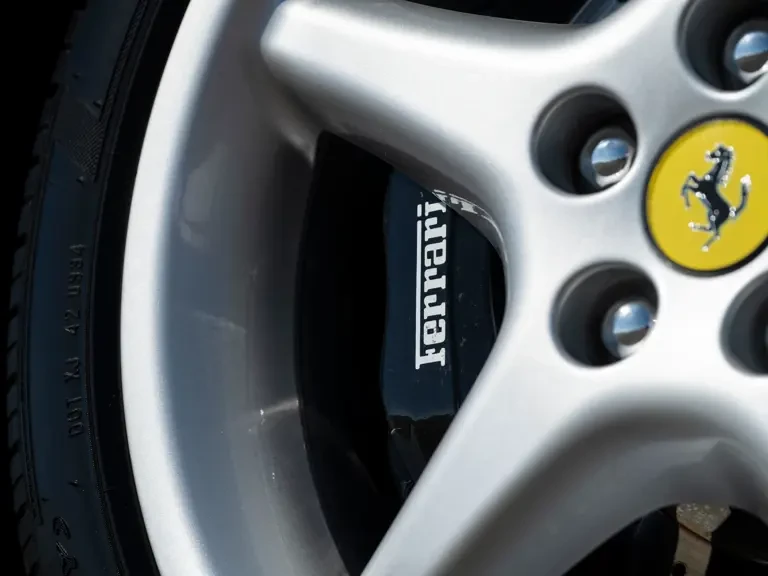 1997 Ferrari 550 Maranello - Image 28 of 31