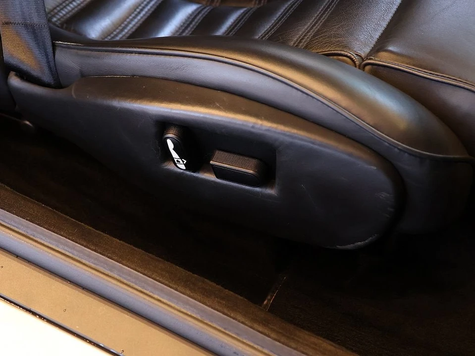 1997 Ferrari 550 Maranello - Image 26 of 31