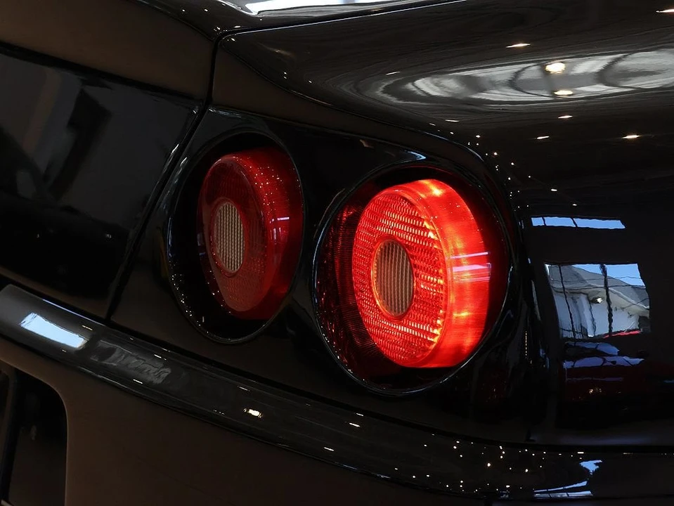 1997 Ferrari 550 Maranello - Image 17 of 31